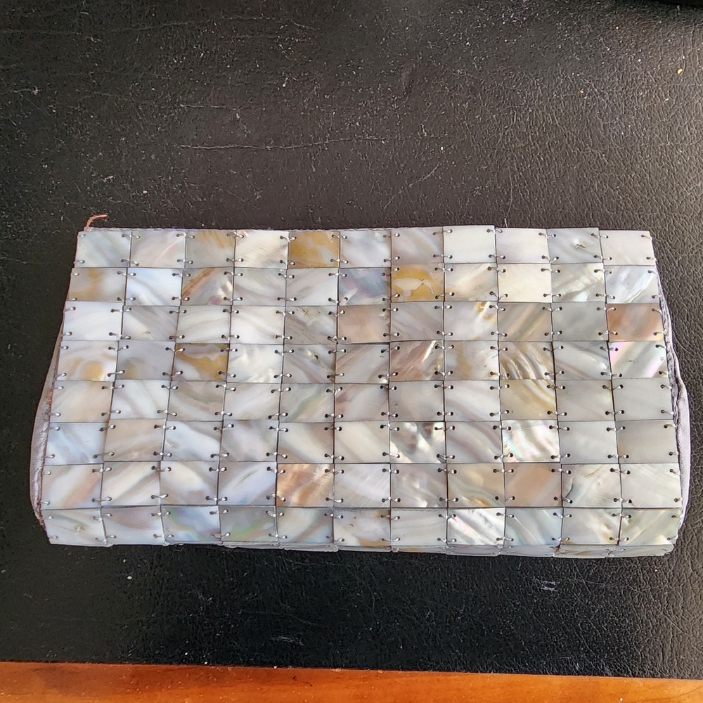 Abalone look evening bag